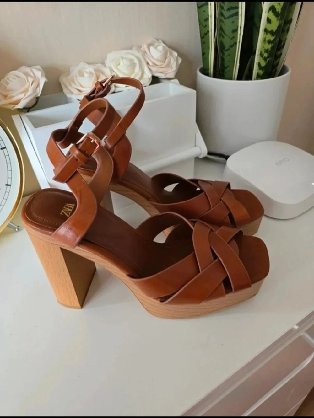 Zara Brown Leather Platform Sandals - Women